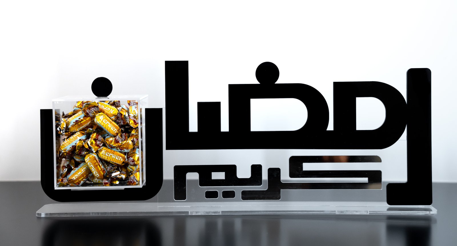 Acrylic Display Stand Abu Dhabi